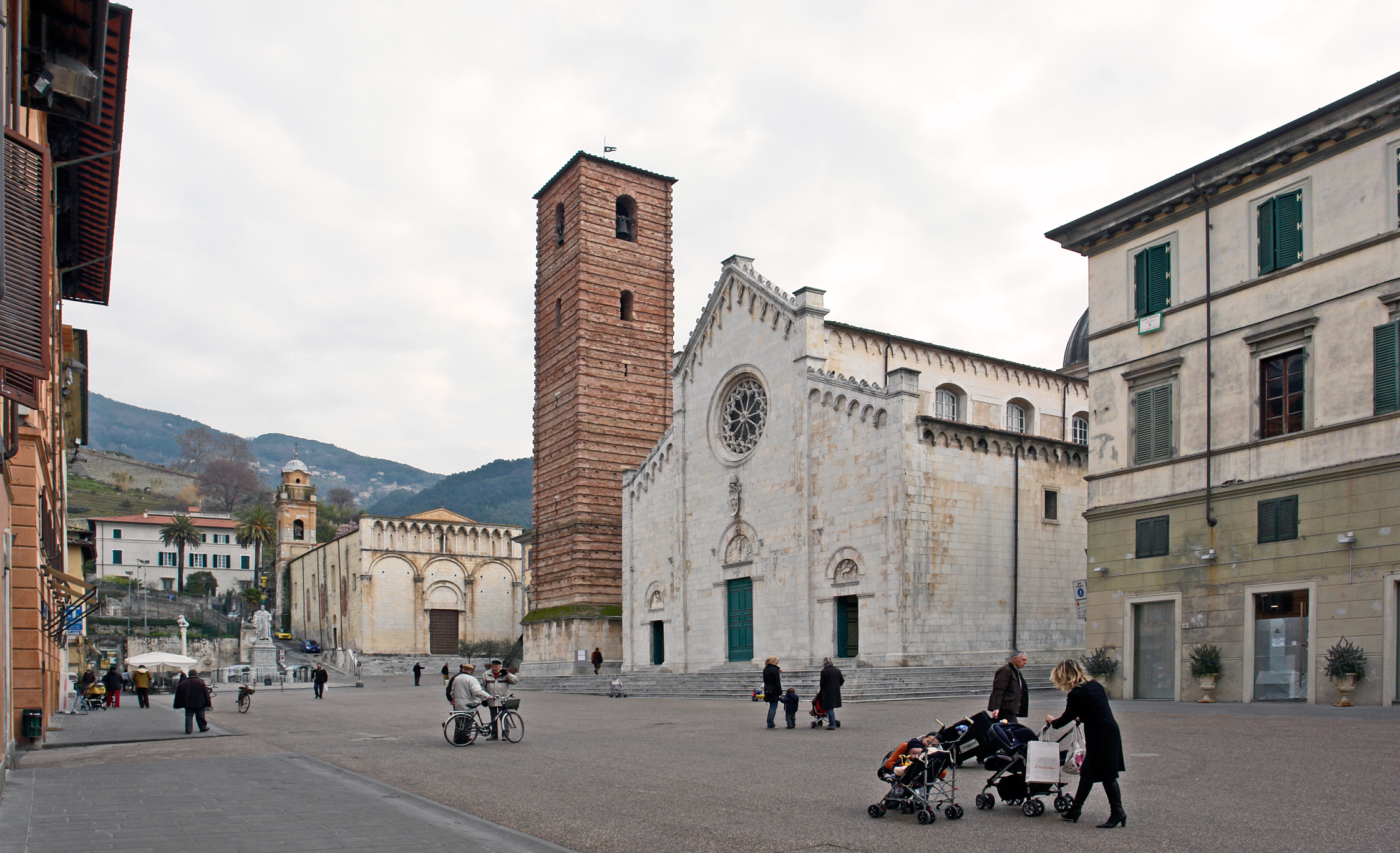 Pietrasanta 1